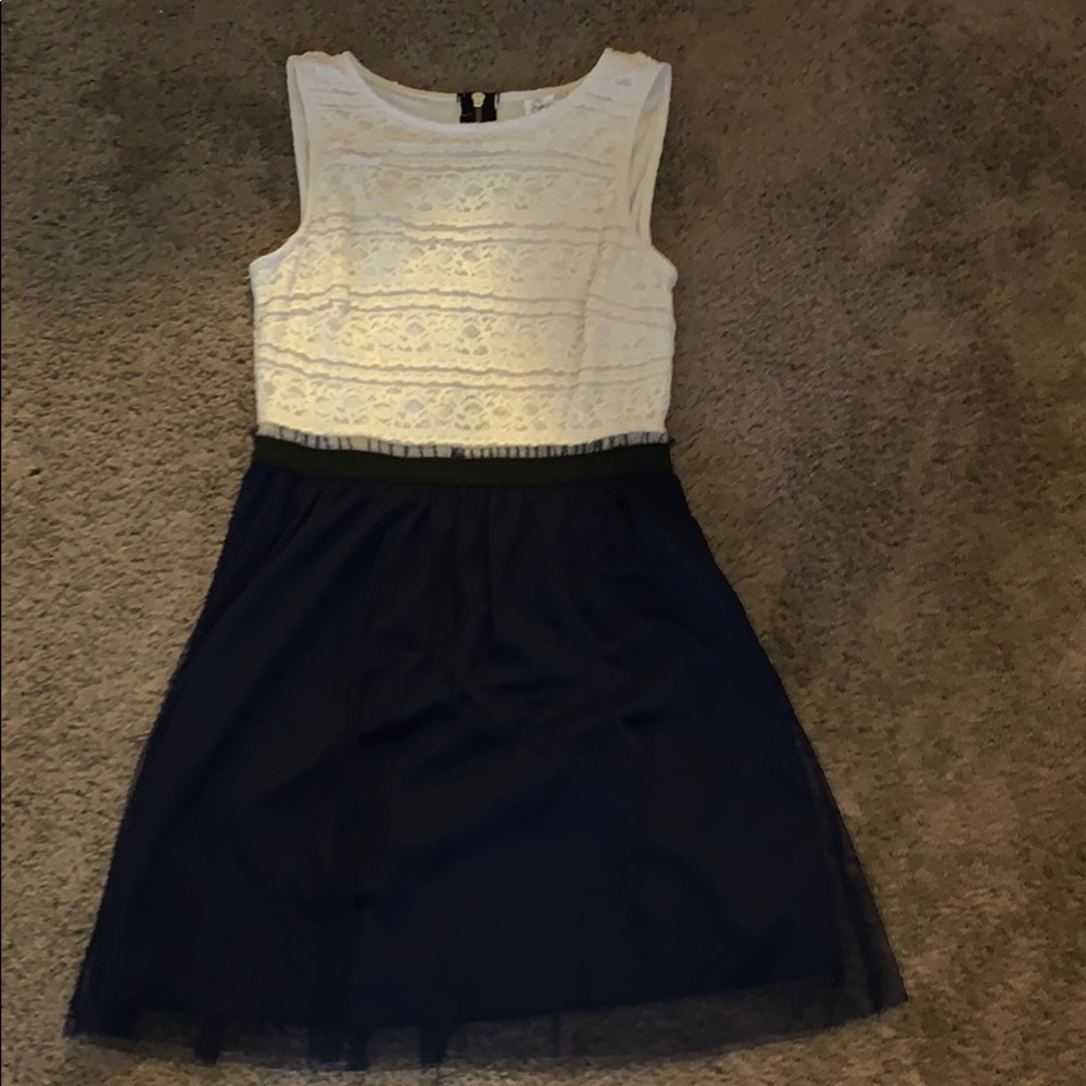 White lace and royal blue bottom